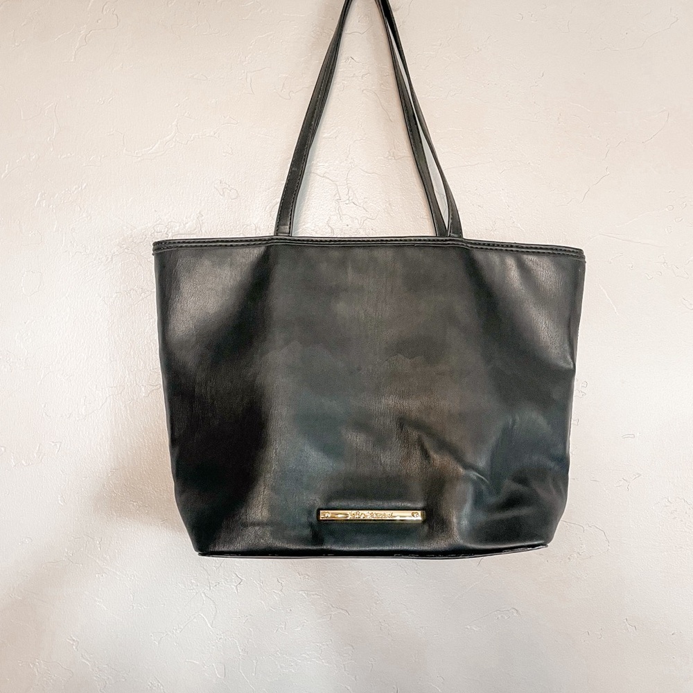 BETSEY JOHNSON Mya Tote Bag - Picture 3 of 9